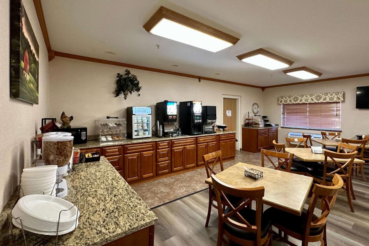 Wingate By Wyndham New Castle - Glenwood Springs Hotel Bagian luar foto